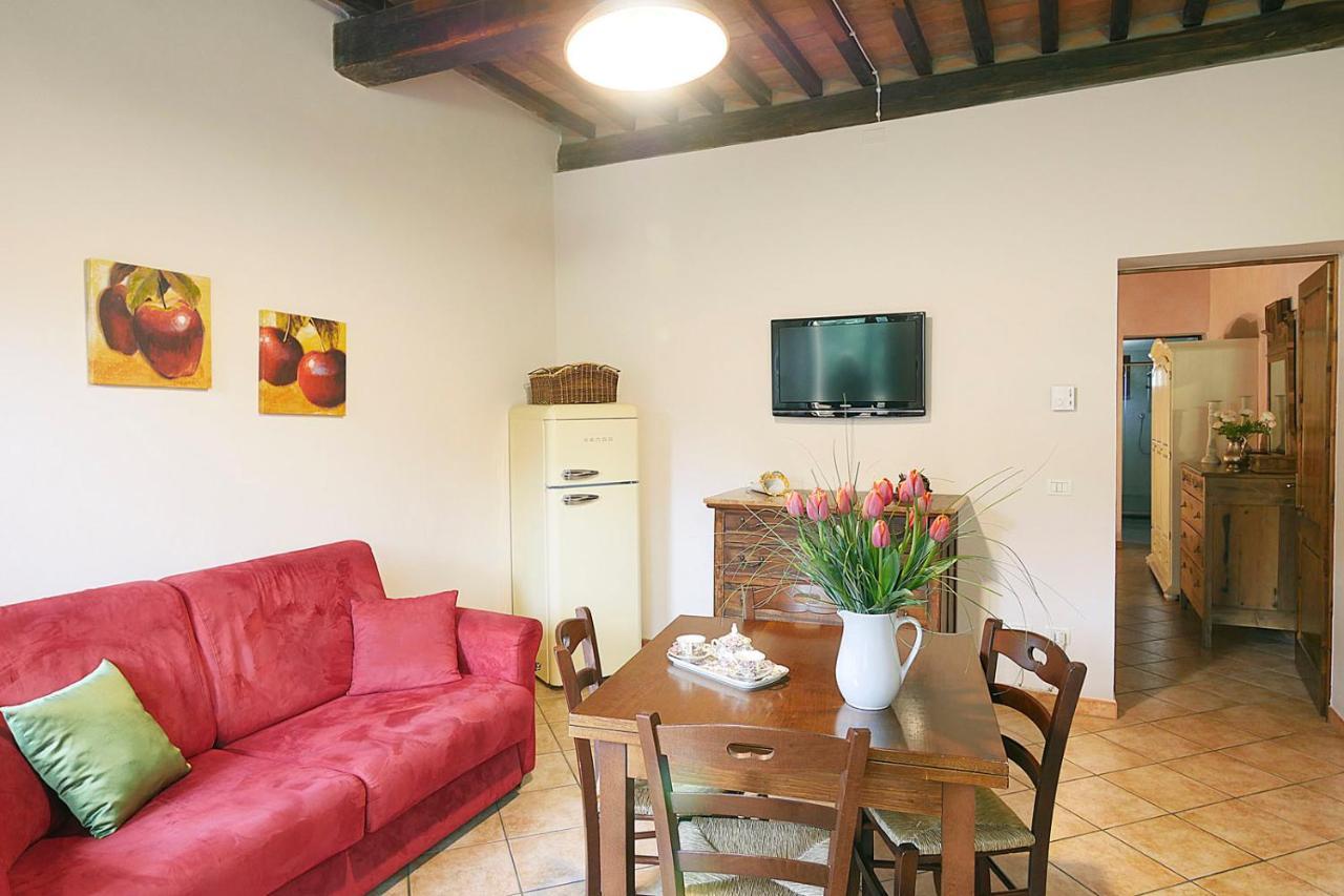 بيبونا Agriturismo Le Vallette المظهر الخارجي الصورة